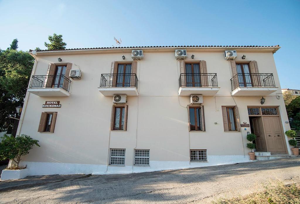 Koukonas Hotel Galaxídhion Exterior foto
